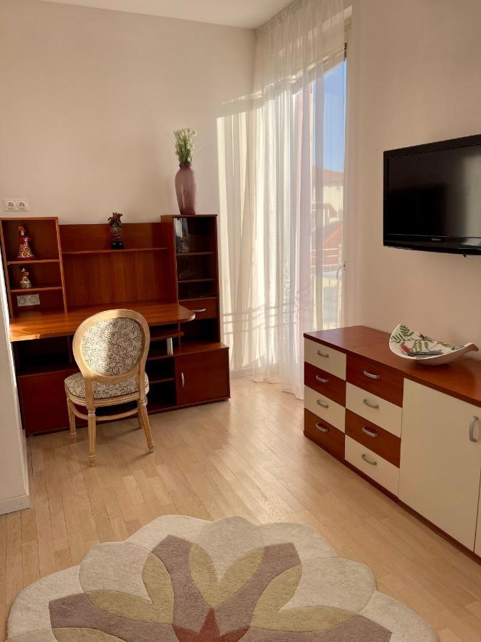 Central Loft Варезе Экстерьер фото