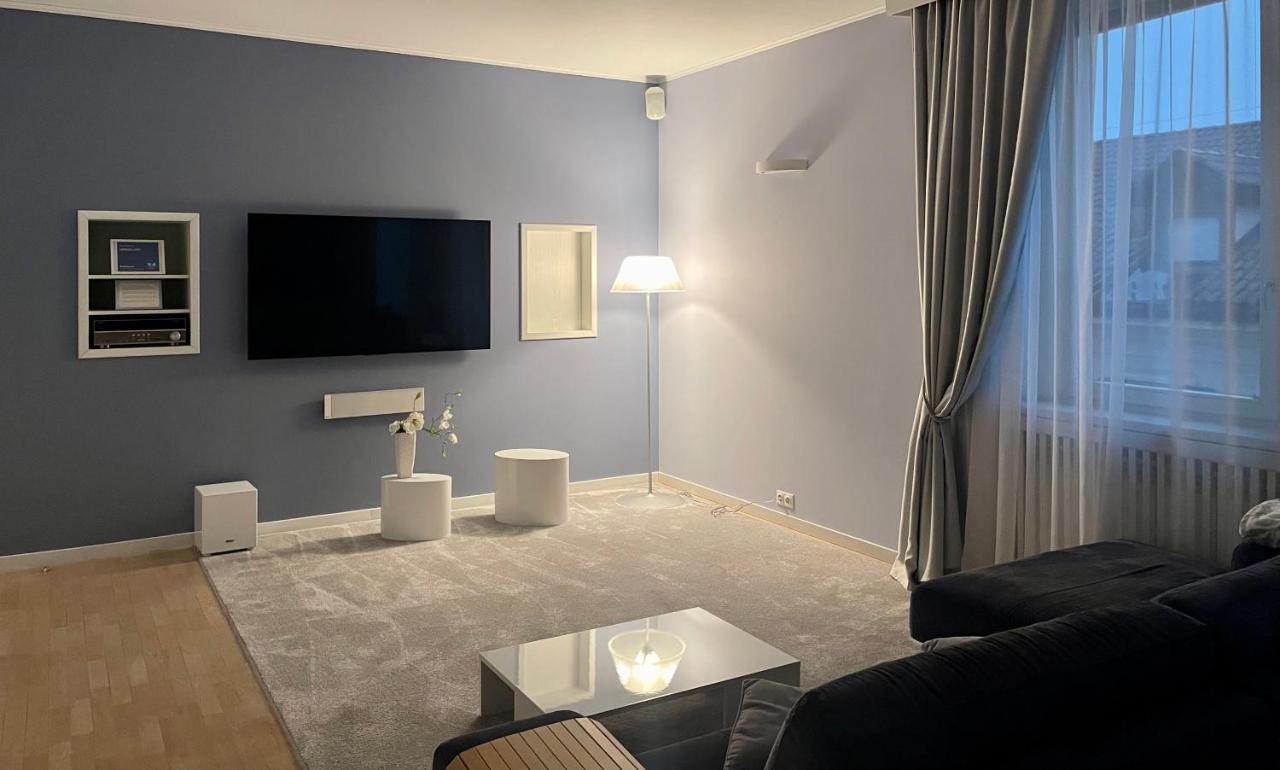 Central Loft Варезе Экстерьер фото